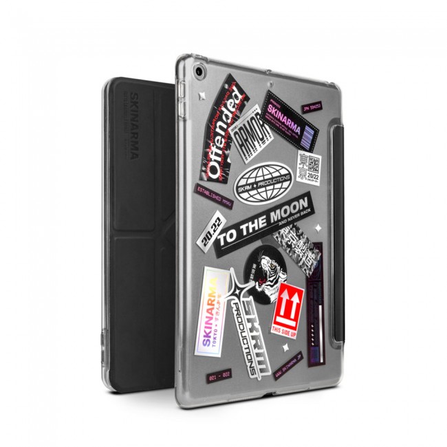 Apple iPad 10.2 2021 (9.Nesil) Kılıf SkinArma Sticker Tasarımlı Arkası Şeffaf Standlı Mageru Kılıf Apple iPad 10.2 2021 (9.Nesil) Kılıf SkinArma Sticker Tasarımlı Arkası Şeffaf Standlı Mageru Kılıf