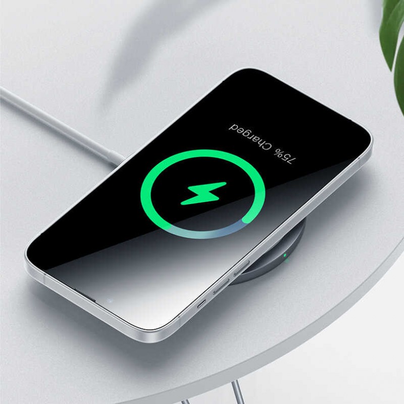 Bal-z Apple iPhone 13 Kılıf Benks Lollipop Protective Kapak