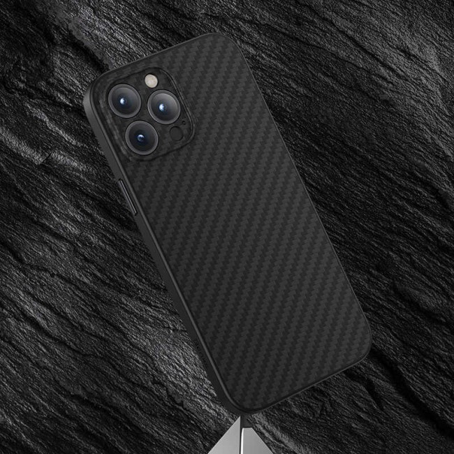 Apple iPhone 13 Pro Max Kılıf Karbon Fiber Benks Hybrid Kevlar Kapak Apple iPhone 13 Pro Max Kılıf Karbon Fiber Benks Hybrid Kevlar Kapak