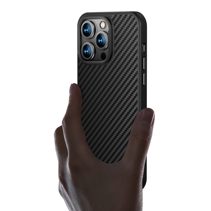 Bal-z Apple iPhone 14 Plus Kılıf Karbon Fiber M-safe Şarj Özellikli Benks Hybrid ArmorPro 1500D Kevlar Kapak