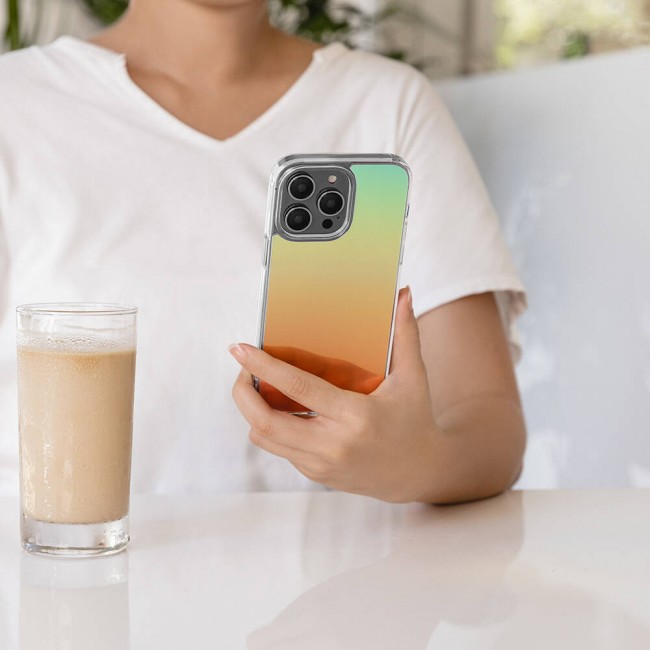 Apple iPhone 14 Pro Kılıf Renk Geçişli Kenarları Şeffaf Tasarımlı Lisanslı Switcheasy Crush Plus Kapak Apple iPhone 14 Pro Kılıf Renk Geçişli Kenarları Şeffaf Tasarımlı Lisanslı Switcheasy Crush Plus Kapak