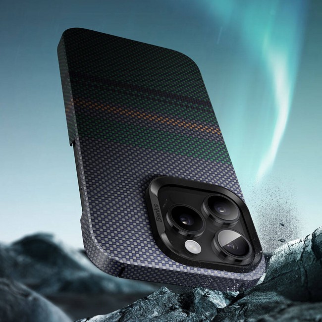 Apple iPhone 14 Pro Max Kılıf Magsafe Şarj Özellikli Karbon Fiber Tasarımlı Benks Aurora ArmorAir Kevlar Kapak Apple iPhone 14 Pro Max Kılıf Magsafe Şarj Özellikli Karbon Fiber Tasarımlı Benks Aurora ArmorAir Kevlar Kapak