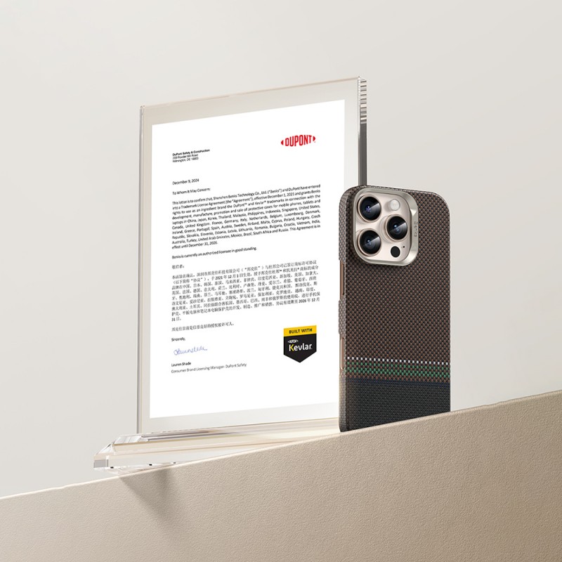 Bal-z Apple iPhone 15 Pro Kılıf M-safe Şarj Özellikli Karbon Fiber Tasarımlı Benks Prestige ArmorAir Kevlar Kapak