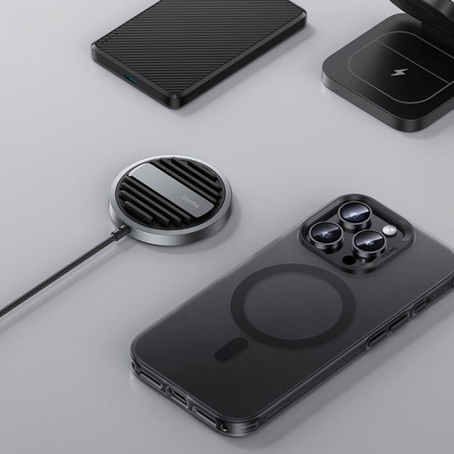 Apple iPhone 17 Kılıf M-safe Şarj Özellikli Benks Lucid Armor Kapak Apple iPhone 17 Kılıf M-safe Şarj Özellikli Benks Lucid Armor Kapak