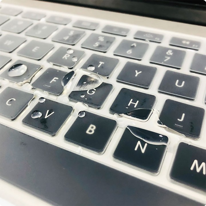 Apple Macbook 13.3' Air 2020 A2337 Zore Klavye Koruyucu Transparan Buzlu Silikon Ped