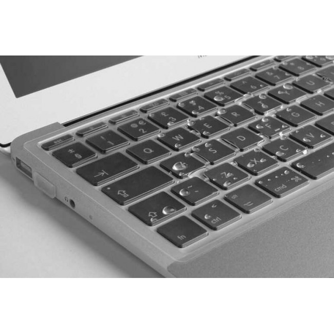 Apple Macbook 15.4' Pro A1286 Retina Zore Klavye Koruyucu Şeffaf Silikon Ped Apple Macbook 15.4' Pro A1286 Retina Zore Klavye Koruyucu Şeffaf Silikon Ped
