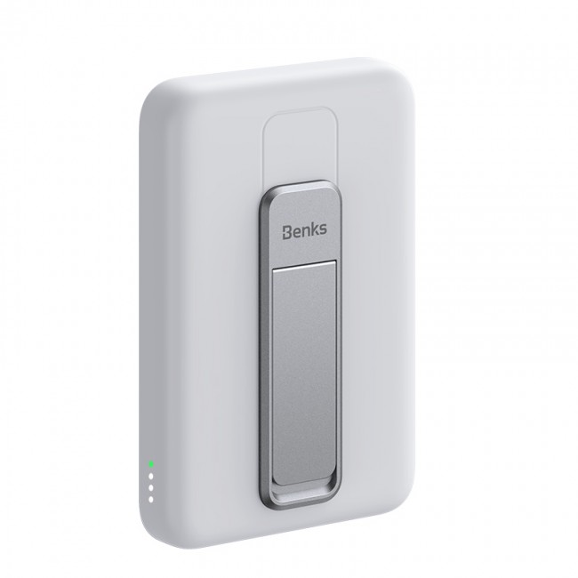 Benks MP08 Magsafe Magnetik Standlı İnce Tasarımlı Powerbank 10000mAh Benks MP08 Magsafe Magnetik Standlı İnce Tasarımlı Powerbank 10000mAh