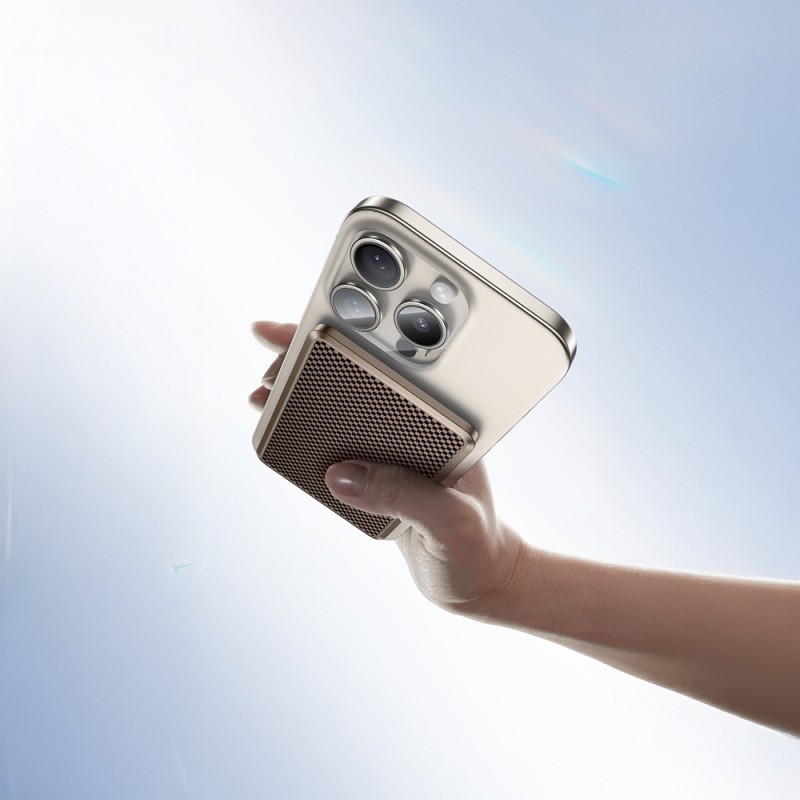 Bal-z Benks MP15 ArmorGo M-safe Şarj Özellikli Ultra İnce ArmorTint Serisi Aramid Fiber Powerbank 15W 5000mAh