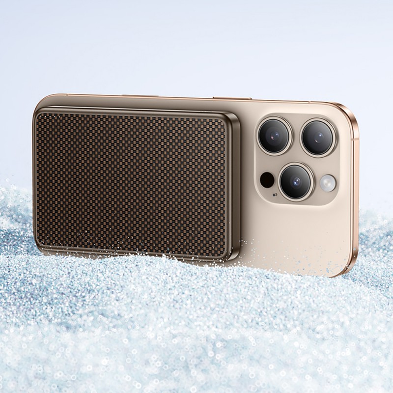 Bal-z Benks MP17 ArmorGo M-safe Şarj Özellikli ArmorTint Aramid Fiber Qi2 Teknolojili Powerbank 15W 10000mAh