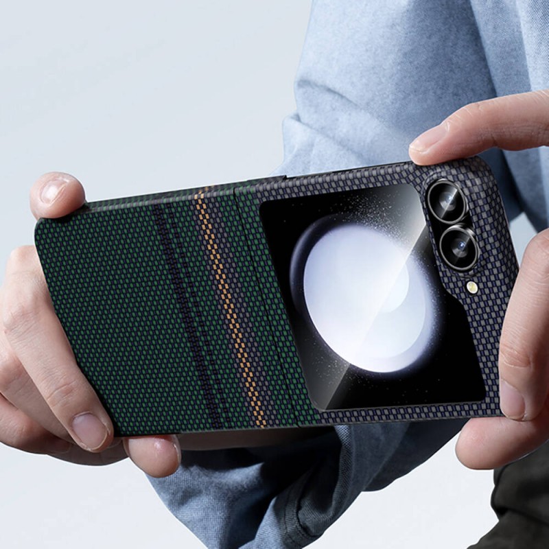 Bal-z Galaxy Z Flip 6 Kılıf Karbon Fiber Tasarımlı Benks Aurora ArmorAir Kevlar Kapak