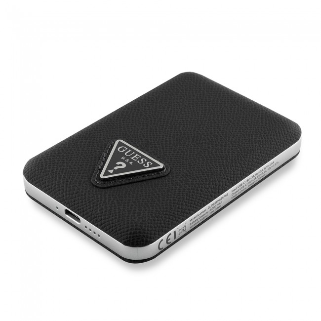 Guess Orjinal Lisanslı Dijital Led Göstergeli PU Deri Yüzey Üçgen Logolu Powerbank 5000mAh 15W Guess Orjinal Lisanslı Dijital Led Göstergeli PU Deri Yüzey Üçgen Logolu Powerbank 5000mAh 15W