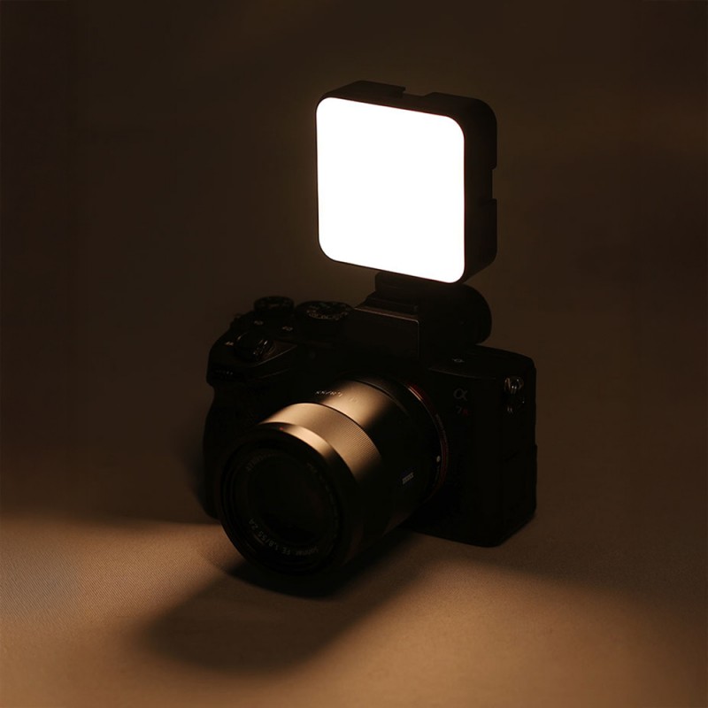 Bal-z Jmary FM-59R Telefon-Kamera Üstü Pilli Aydınlatma Işığı