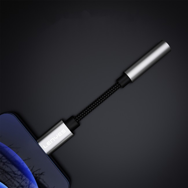 Lenyes AX105 Type-C to 3.5mm Aux Çevirici Örgülü Ses Adaptörü Lenyes AX105 Type-C to 3.5mm Aux Çevirici Örgülü Ses Adaptörü
