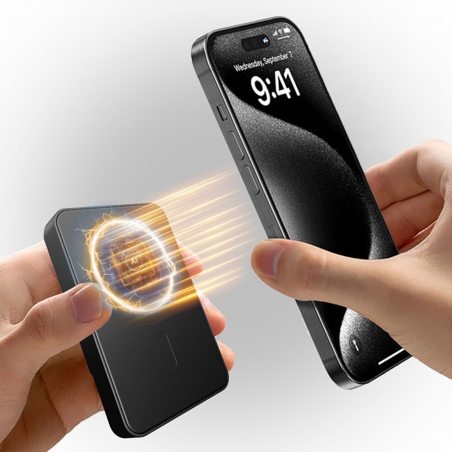 Lenyes PW126D Dijital LED Ekranlı Kablosuz Şarj Özellikli Powerbank 22.5W 10.000mAh Lenyes PW126D Dijital LED Ekranlı Kablosuz Şarj Özellikli Powerbank 22.5W 10.000mAh