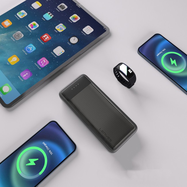 Lenyes PX235P Led Işık Göstergeli Taşınabilir Powerbank 10W 20000mAh Lenyes PX235P Led Işık Göstergeli Taşınabilir Powerbank 10W 20000mAh