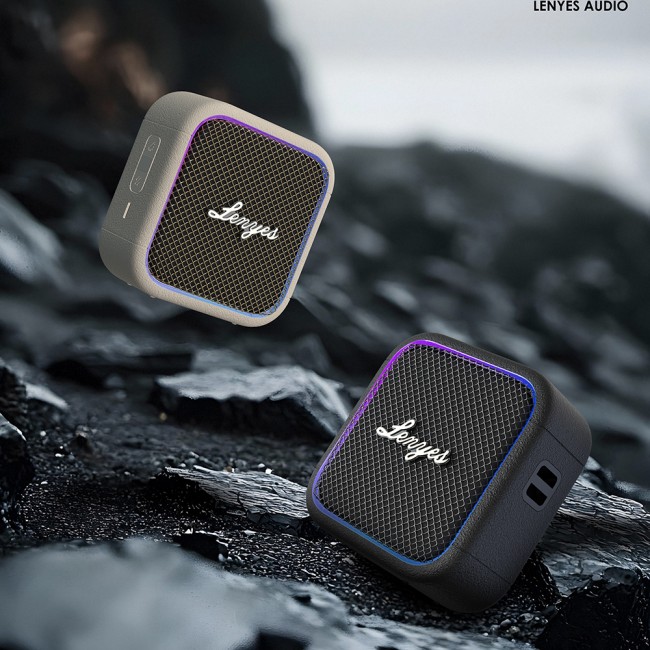 Lenyes S890 Su Geçirmez Özellikli RGB Işıklı Askılı Mini OTG-TWS Bluetooth Hoparlör v5.3 Lenyes S890 Su Geçirmez Özellikli RGB Işıklı Askılı Mini OTG-TWS Bluetooth Hoparlör v5.3