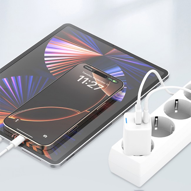 Recci RC107E Type-C PD & USB-A GaN Teknolojili Hızlı Şarj Başlığı 30W Recci RC107E Type-C PD & USB-A GaN Teknolojili Hızlı Şarj Başlığı 30W