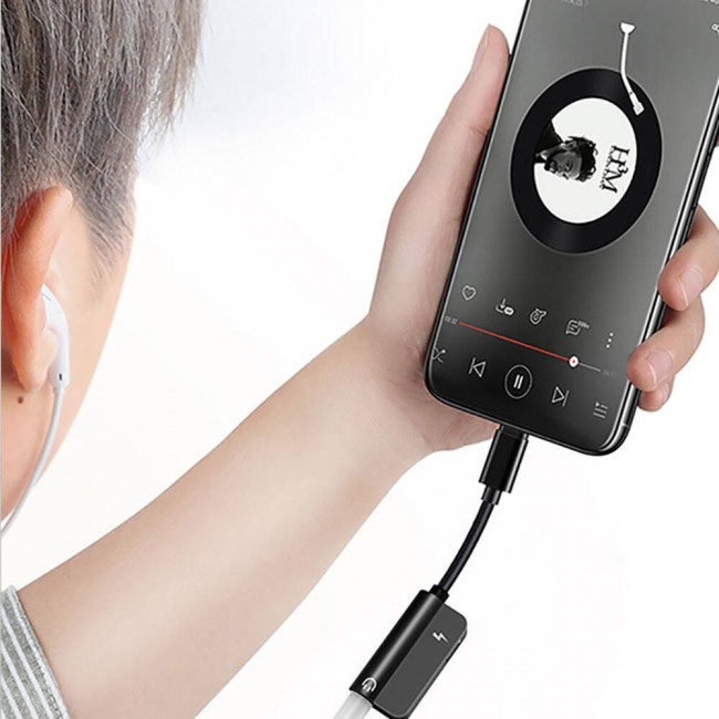 Recci RDS-A06 Lightning 2in1 Şarj ve Ses Adaptörü Recci RDS-A06 Lightning 2in1 Şarj ve Ses Adaptörü