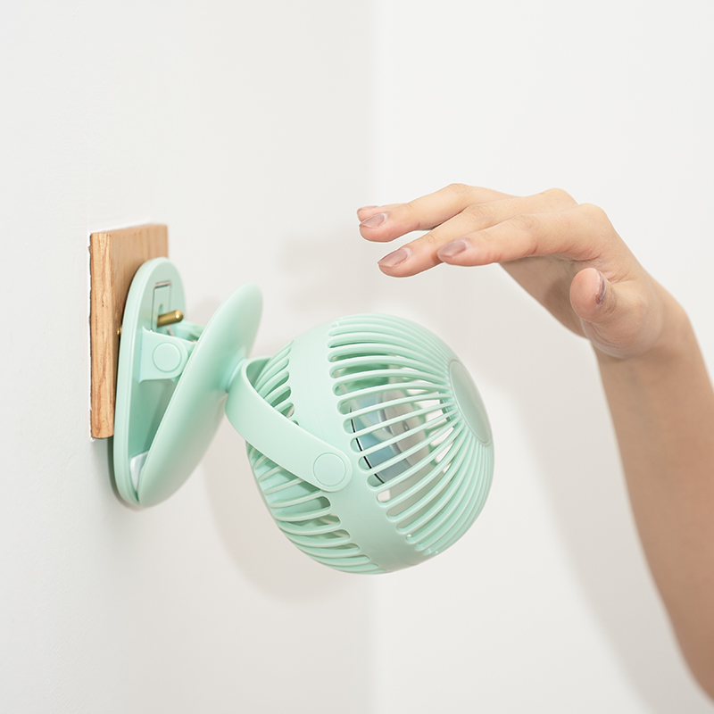 Bal-z ​Wiwu FS03 Taşınabilir Şarjlı Kıskaç Aparatlı Masa Üstü Fan