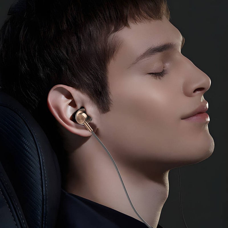 Bal-z  ER-10 SQ Surround 3D Hi-Res Magnetik Özellikli 3.5mm Kablolu Kulak İçi Kulaklık